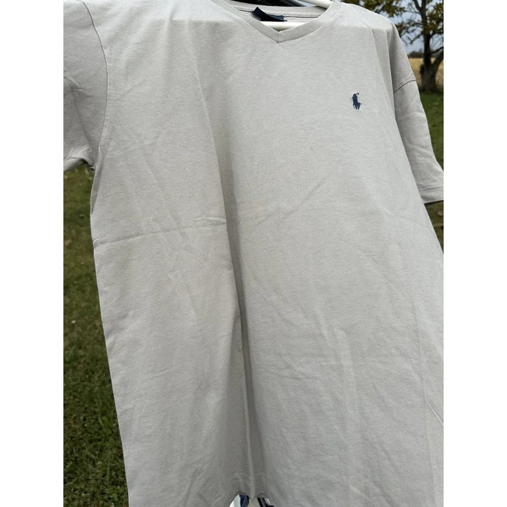Polo by Ralph Lauren Men's‎ Classic-Fit V Neck T-Shirt M Medium color Gray
